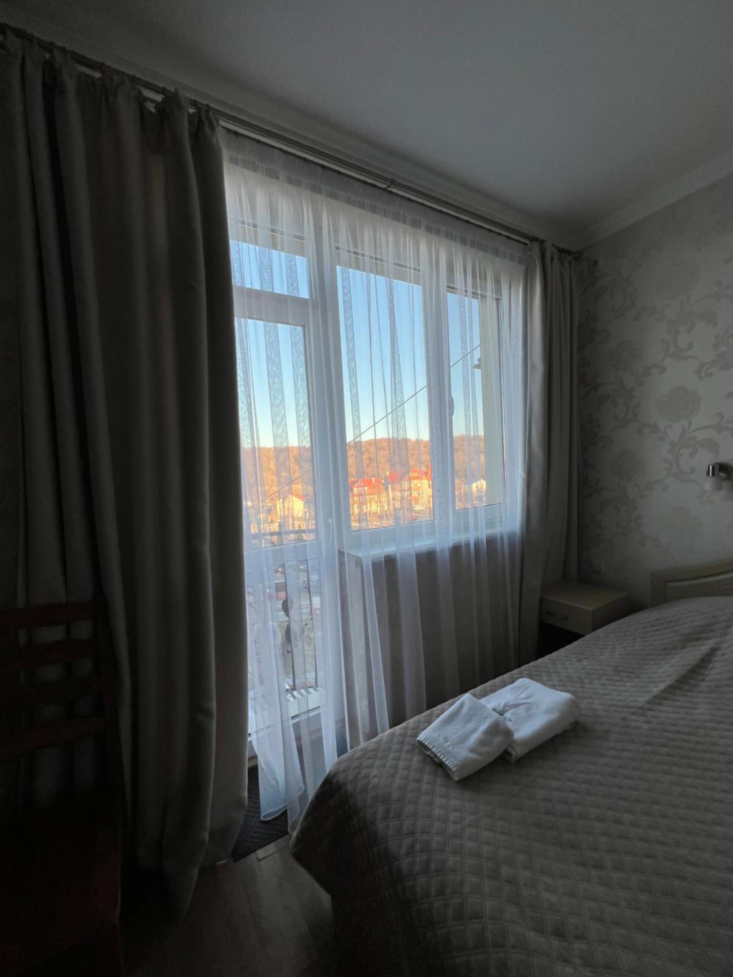 Готель Парк Moršyn Exteriér fotografie